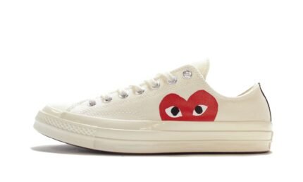 Converse Comme Des Garçons PLAY / Half Heart White