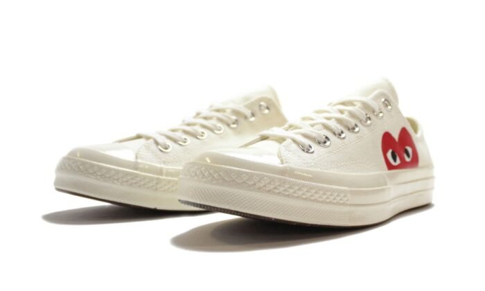 Converse Comme Des Garçons PLAY / Half Heart White - Image 3