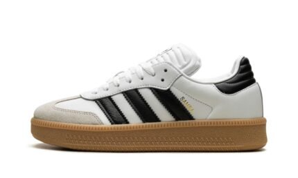 Samba XLG "White / Black"