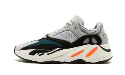 Yeezy Boost 700 Kids "Wave Runner - 2019"