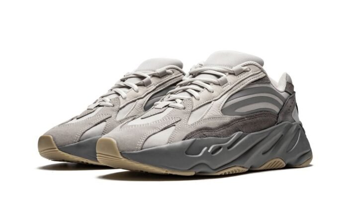 Yeezy Boost 700 V2 "Tephra" - Image 4