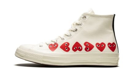 Converse Comme Des Garçons PLAY / Half Heart White