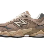 9060 "Driftwood Castlerock"