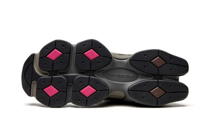 9060 "Rich Oak / Burgundy" - Image 5