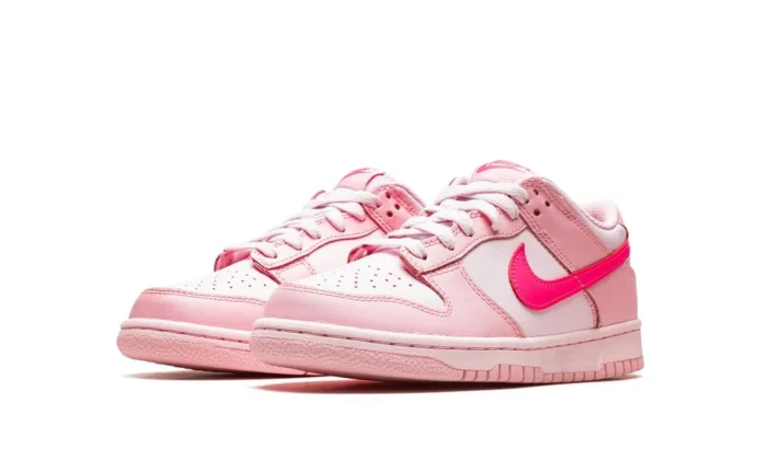 Dunk Low GS "Triple Pink" - Image 4