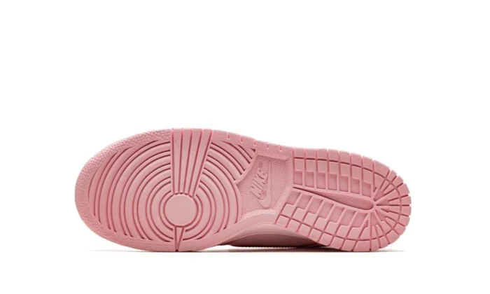 Dunk Low GS "Triple Pink" - Image 5