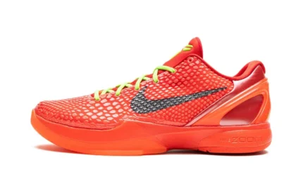 Kobe 6 Protro "Reverse Grinch"